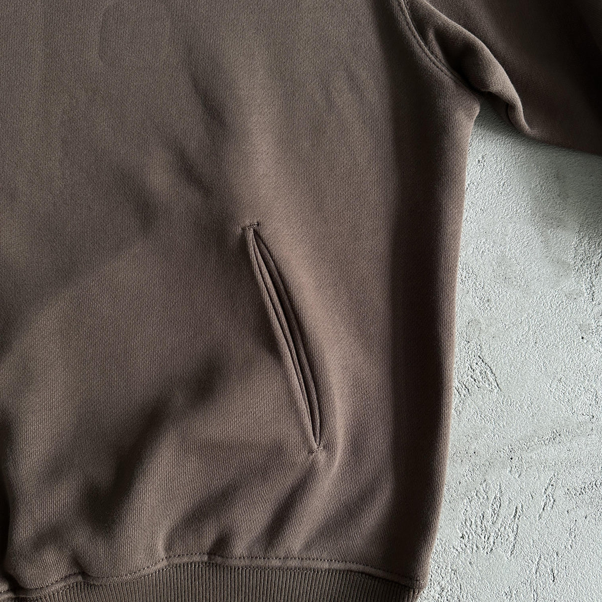 Broken P Granite Base Suit