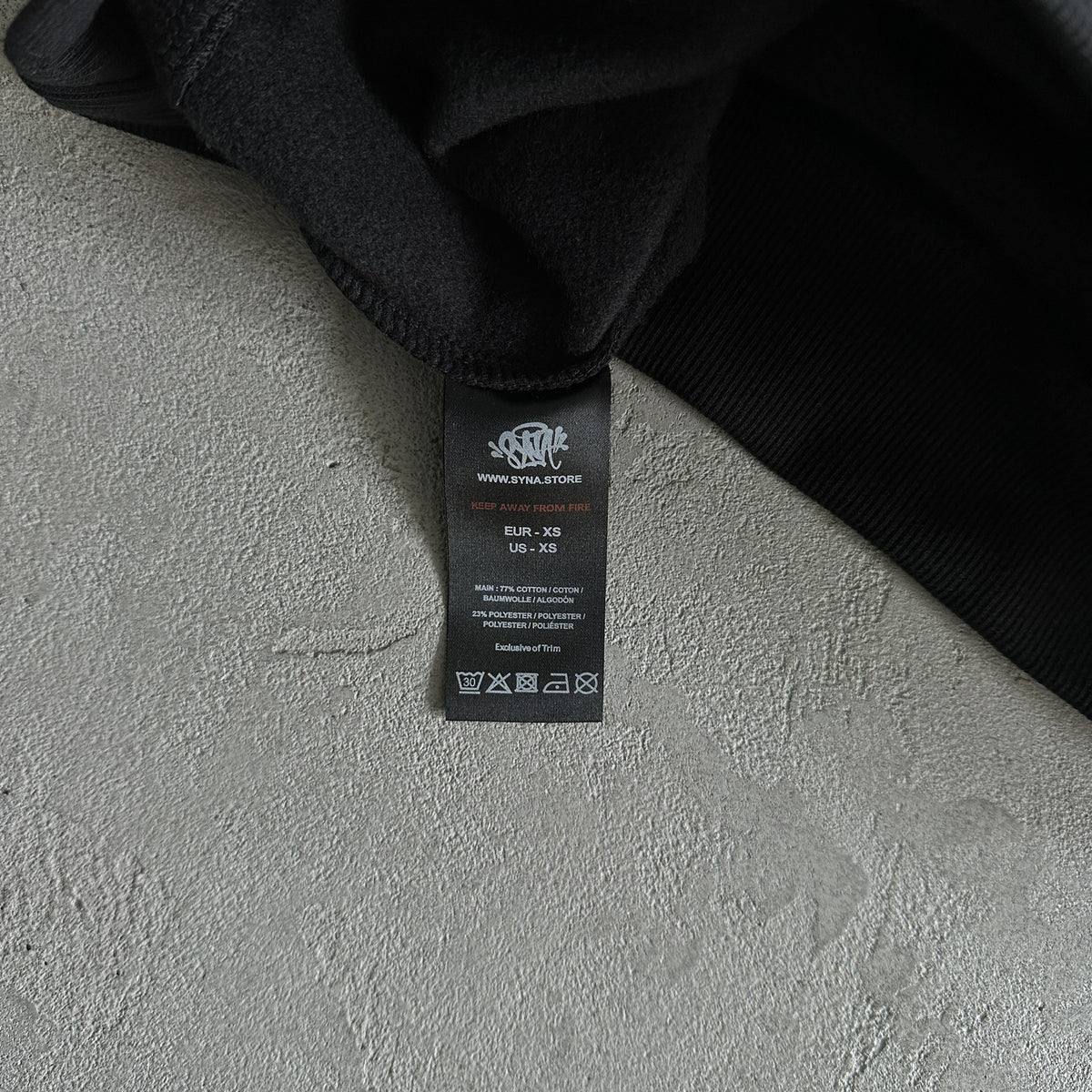 Synaworld Round Neck Suit Black