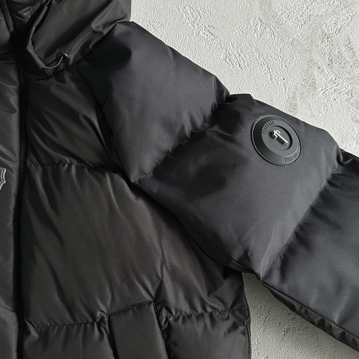 Trapstar Decoded Arch Puffer Jacket Black