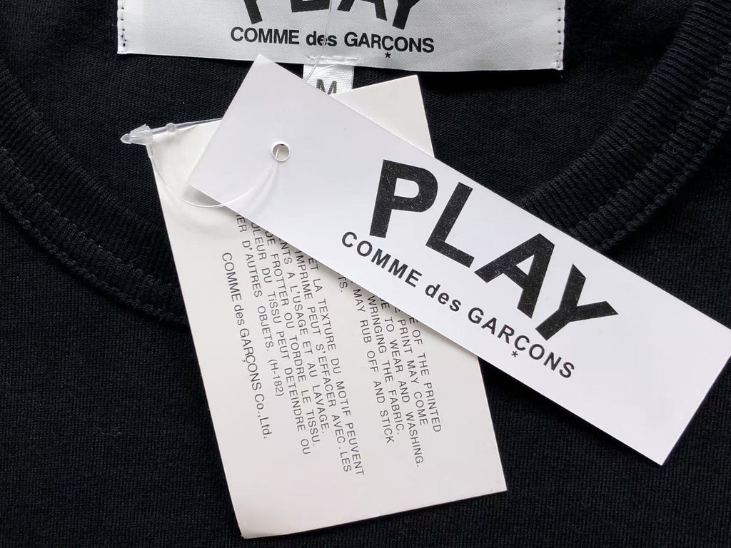 Comme des Garçons Tshirt