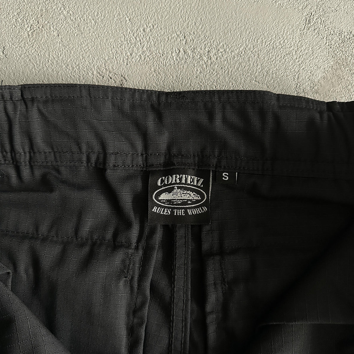 Corteiz Black Cargo Shorts